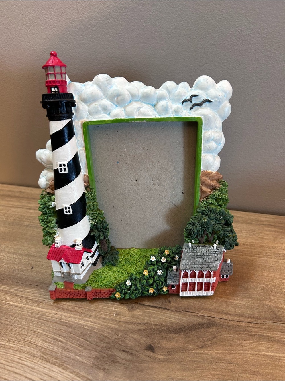Vintage Coastal Lighthouse Frame - White, Black, Red & Green
